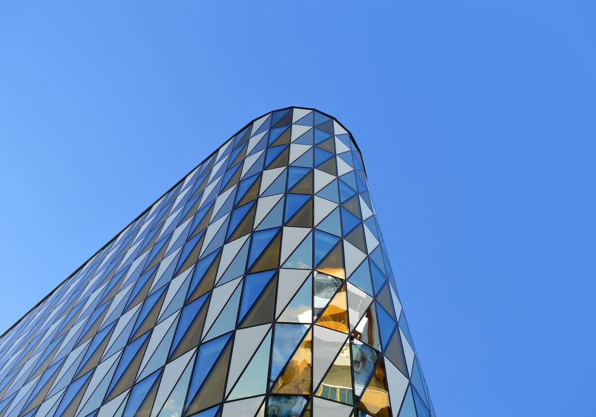 华体会中国：点亮热爱的新纪元，成就体育生活的共同体